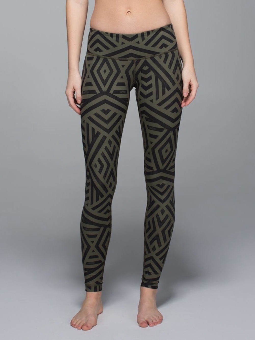 Lululemon Geometric Stripe High-Rise Leggings - Olive & Black size 8